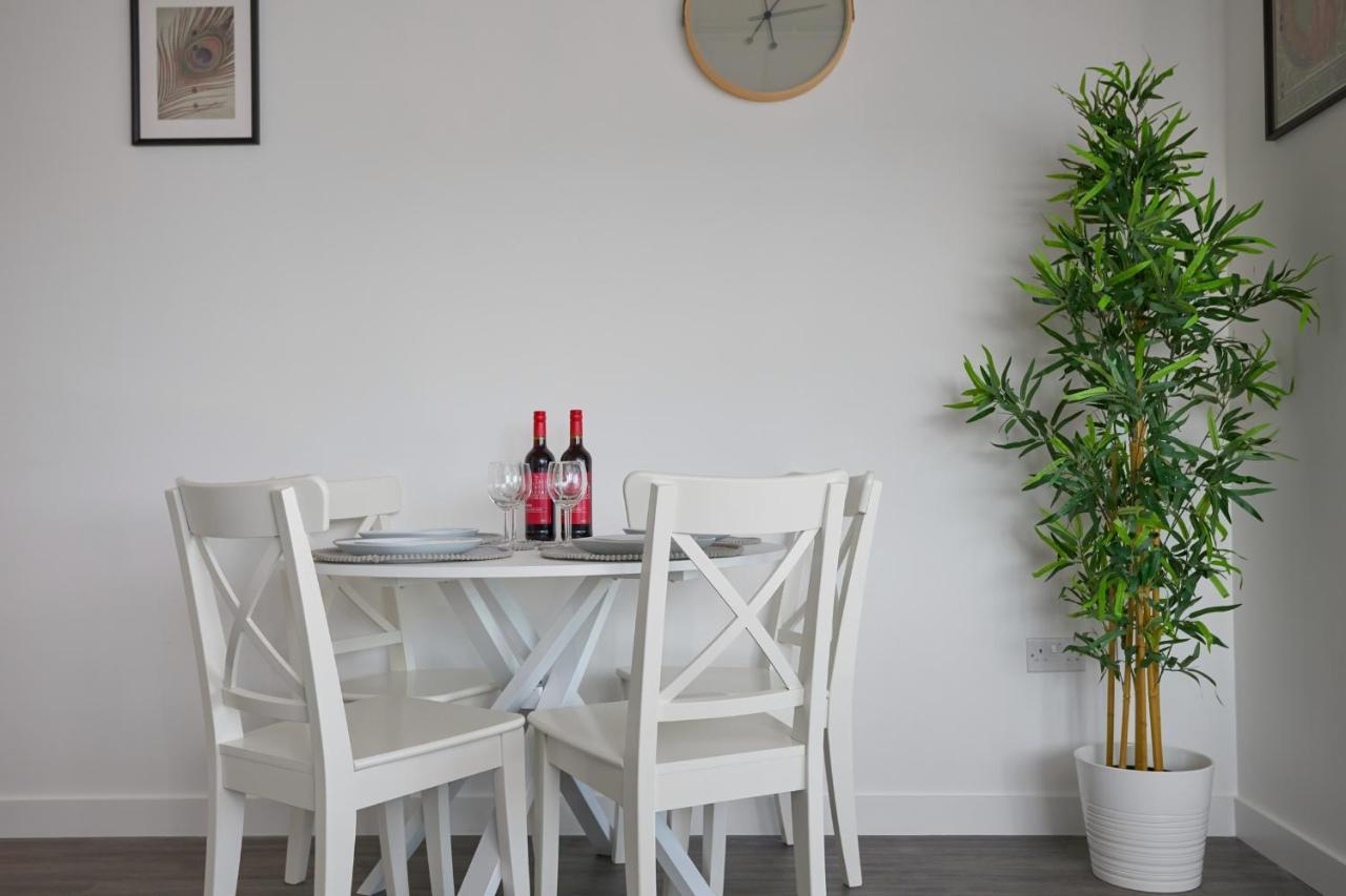Morden Lovely 3Bedroom Apartment London Abbey Wood Exteriér fotografie