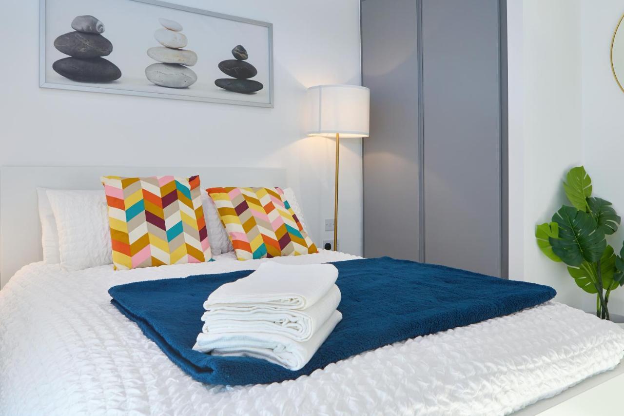 Morden Lovely 3Bedroom Apartment London Abbey Wood Exteriér fotografie